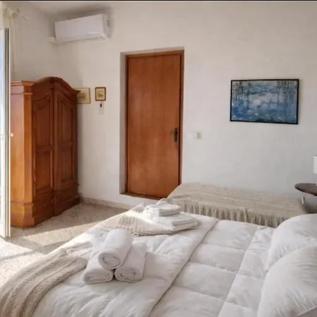 Ai Canarbin - Colline Di 3*