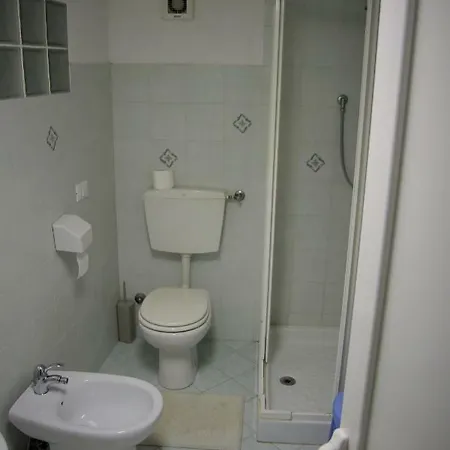 Ai Canarbin - Colline Di 住宿加早餐酒店 莱里奇