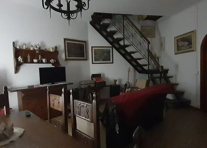 Ai Canarbin - Colline Di 3*