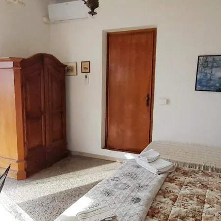 Ai Canarbin - Colline Di 3*