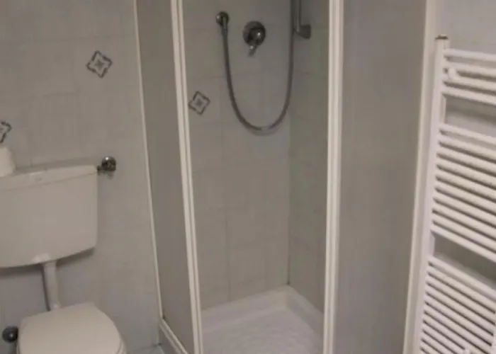 Ai Canarbin - Colline Di 3* 레리치