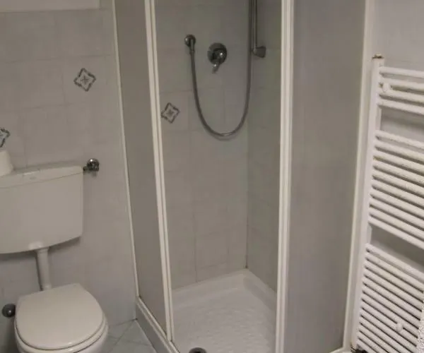 Ai Canarbin - Colline Di 3*